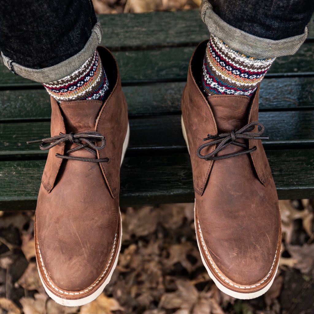 Cushioned Leather Insole & Ergonomic Arch Support Construction Detail
