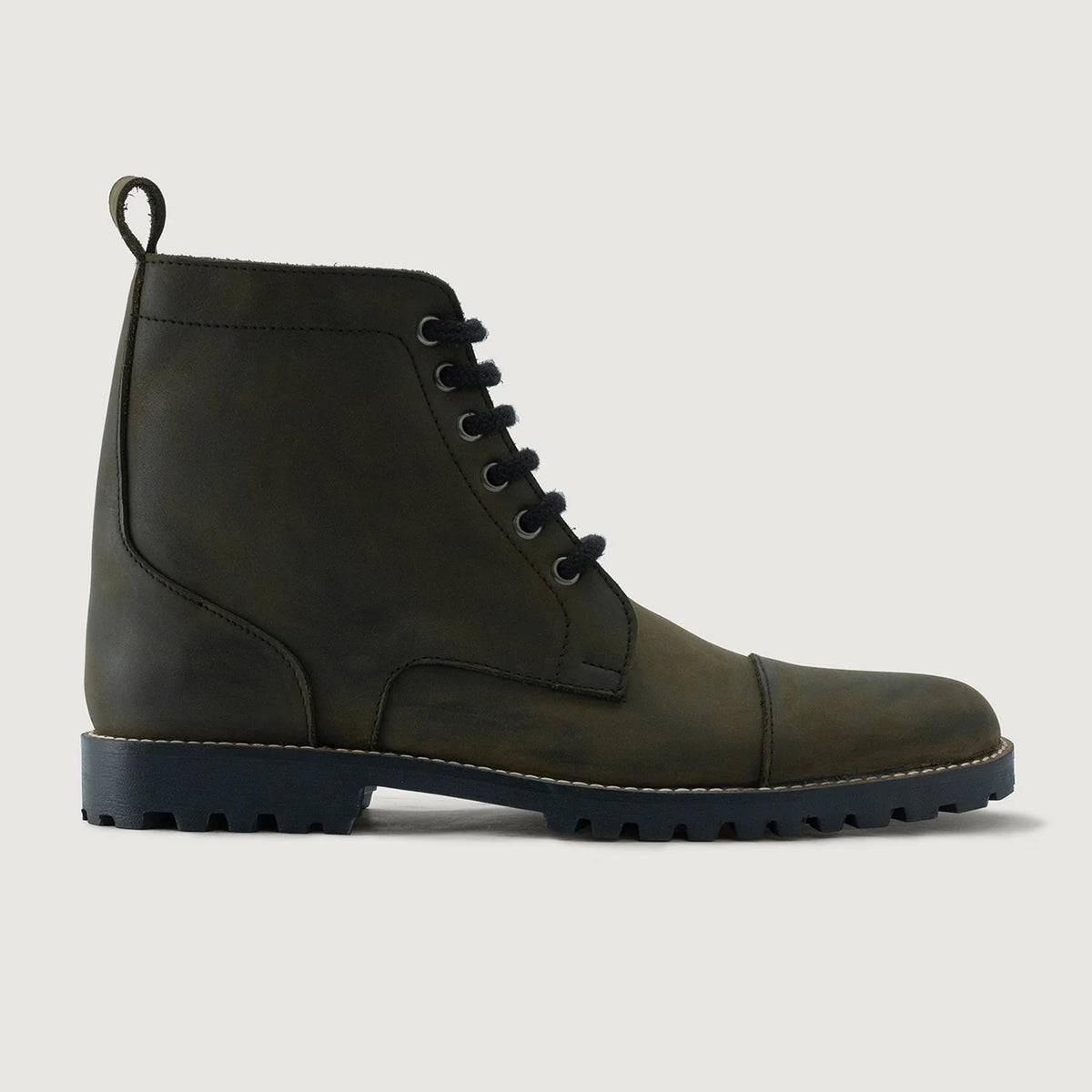 Olive Green Full-Grain leather Boots - Goodyear Welt Construction & Front Toe Box Detail