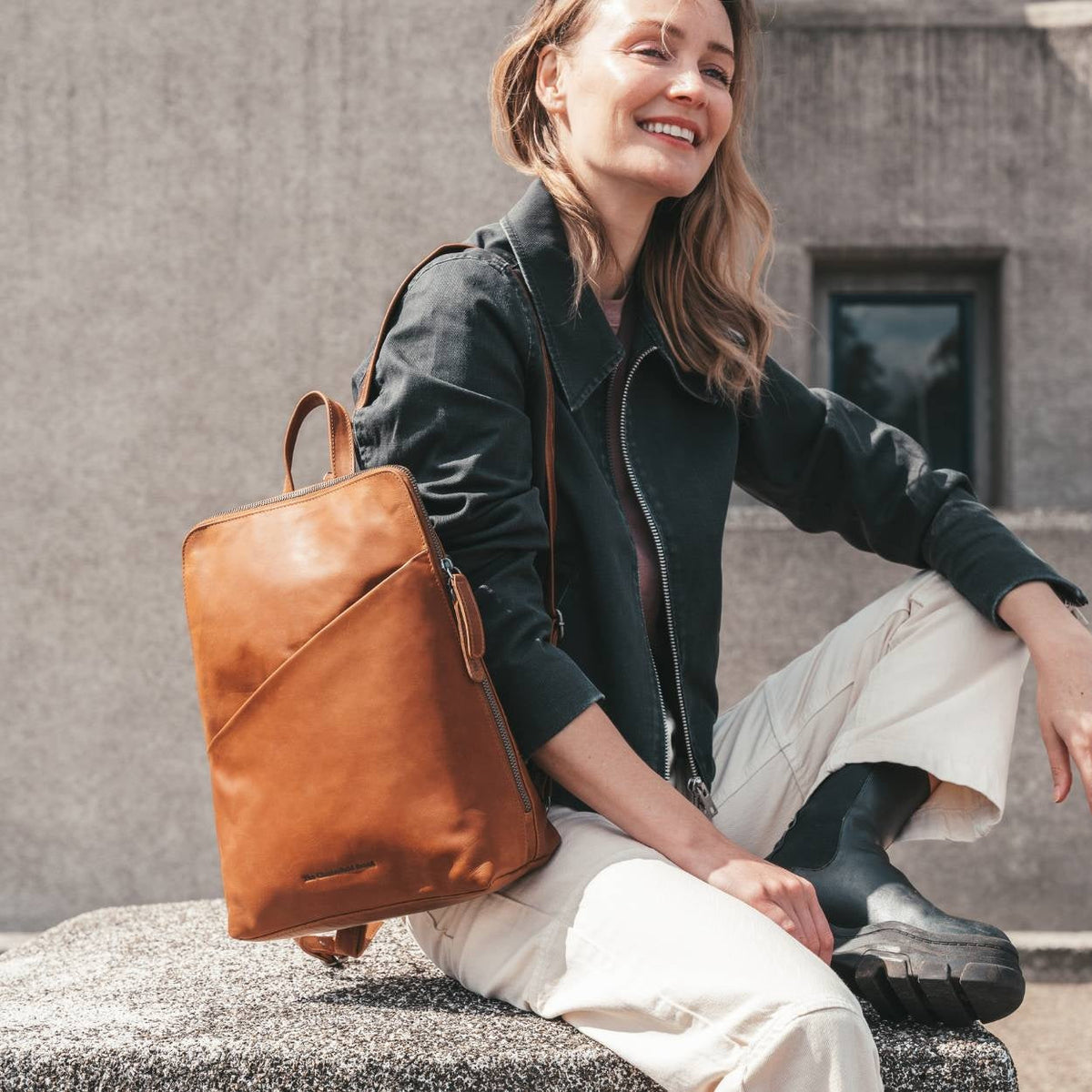 Amanda Full-Grain Leather Backpack – alternate product view 3