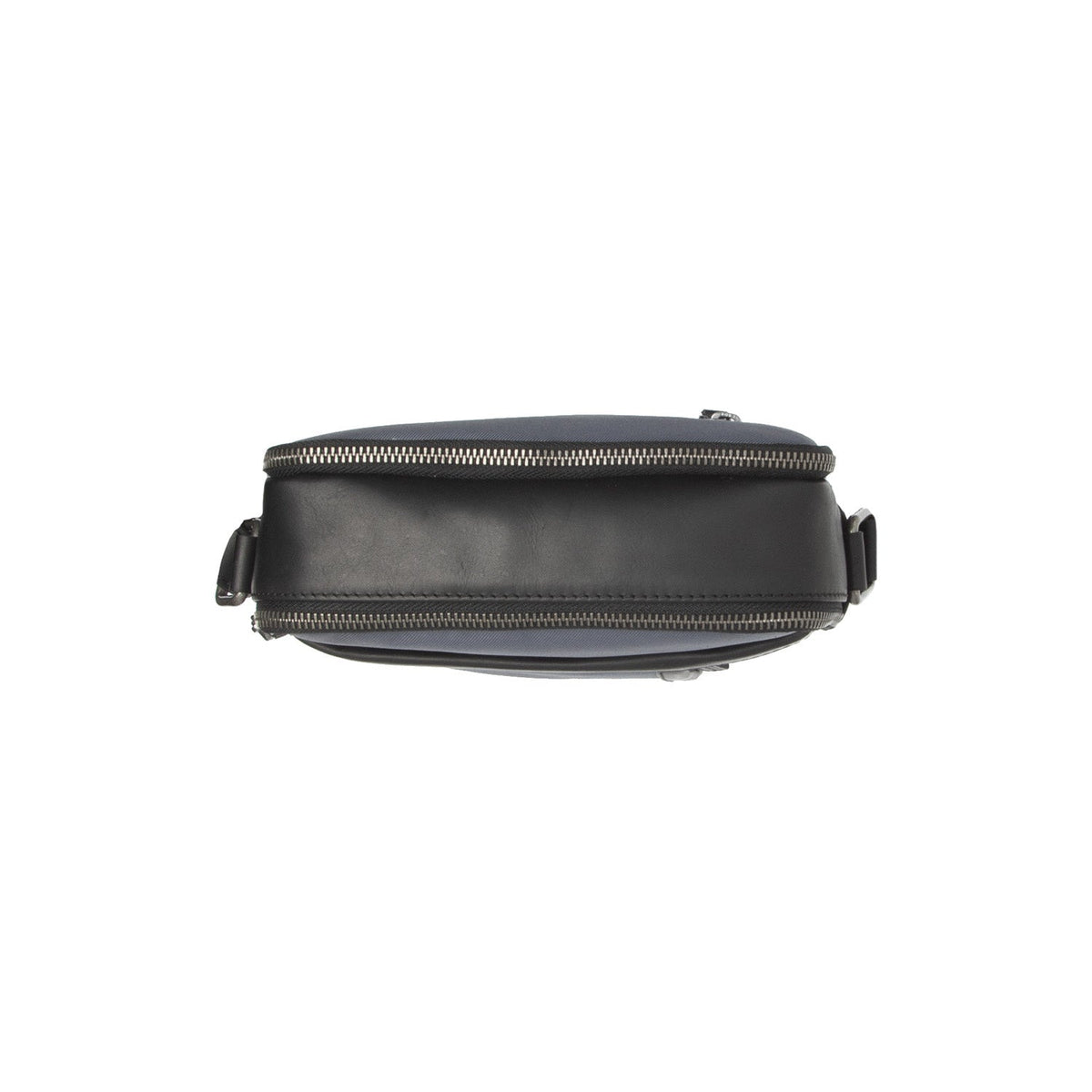 Arendal Full-Grain Leather Crossbody Bag - Structured Side Profile Showing Gusset Depth & Expansion Capacity