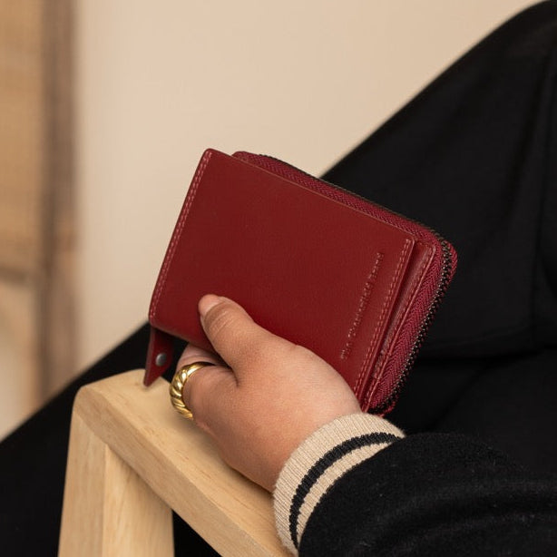 Lenwick Full-Grain Leather Wallet – alternate product view 2