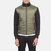 Close-Up Detail of High Neck &amp; Zipper with wind flap Hardware on Men's Nashville Quilted Green Windbreaker Jacket