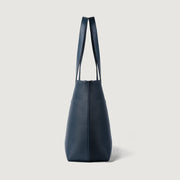 
The Bianca Leather Tote Bag – alternate product view 6