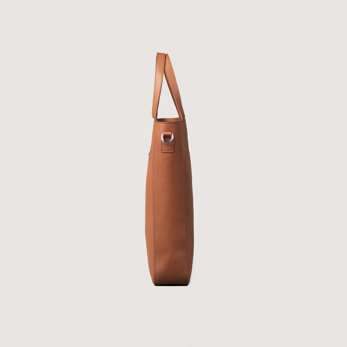 
The Poet Leather Tote Bag – alternate product view 4