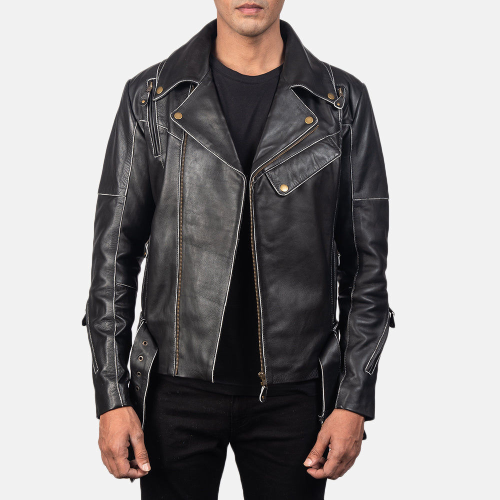 
Authentic Cow Hide Leather Grain Texture & Heavy-Duty Seam Stitching Detail